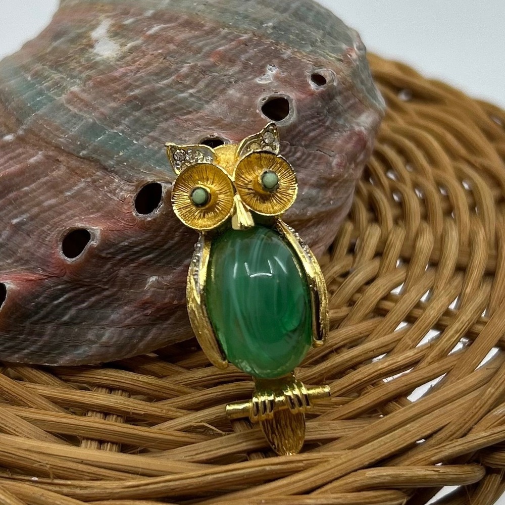 Vintage Brushed Gold Tone Jelly Belly Owl MCM Brooch Rhinestone Costume Jewelry